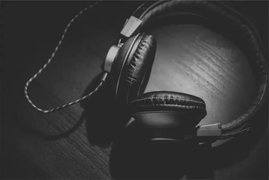 Aurora H9 ANC Headphones