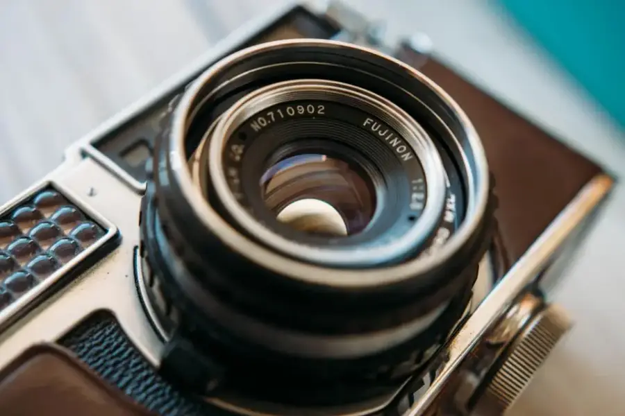 Aurora M10 Mirrorless Camera (Kit), view 2